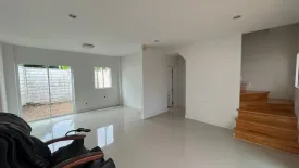 3 Bedroom Townhouse for sale in Bless Ville Ramintra-Phrayasurain 25, Bang Chan, Bangkok