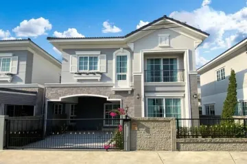 4 Bedroom House for sale in Golden Neo2 Ramintra-Wongwaen, Tha Raeng, Bangkok