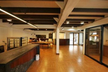 2 Bedroom Commercial for rent in Khlong Tan Nuea, Bangkok near BTS Phrom Phong