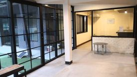 2 Bedroom Commercial for rent in Khlong Tan Nuea, Bangkok near BTS Phrom Phong