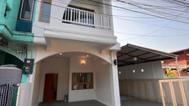 2 Bedroom Townhouse for sale in Wat Ket, Chiang Mai