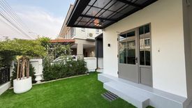 3 Bedroom House for rent in Life Bangkok Boulevard Wongwaen-Onnut 2, Dokmai, Bangkok