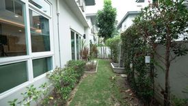 4 Bedroom House for rent in Dokmai, Bangkok