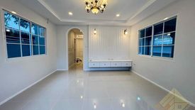4 Bedroom House for sale in Na Kluea, Chonburi