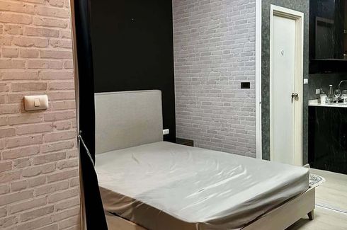 Condo for rent in Chapter One Eco Ratchada - Huaikwang, Huai Khwang, Bangkok near MRT Huai Khwang