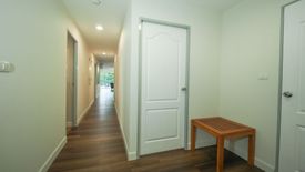 4 Bedroom Condo for rent in Bang Lamphu Lang, Bangkok near BTS Saphan Taksin