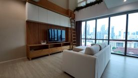 2 Bedroom Condo for rent in The Room Sukhumvit 21, Khlong Toei Nuea, Bangkok near MRT Sukhumvit