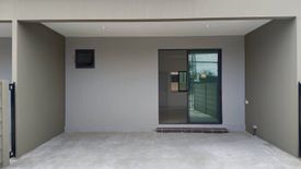 3 Bedroom Townhouse for rent in Puri Wongwaen-Lamlukka, Lat Sawai, Pathum Thani