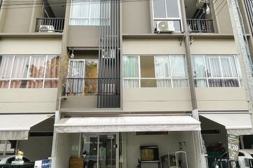 3 Bedroom Townhouse for sale in Sammakorn Avenue Chaiyapruek-Wongwaen, Lam Pho, Nonthaburi