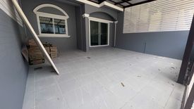 3 Bedroom Townhouse for sale in Sriprajak 5 Village, Bang Bua Thong, Nonthaburi