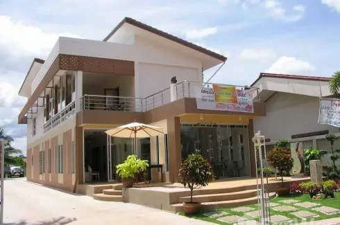 5 Bedroom House for sale in Ban Lueam, Udon Thani