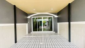 2 Bedroom Townhouse for sale in Baan Rom Ngao Mai, Bang Bua Thong, Nonthaburi