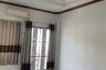 3 Bedroom Townhouse for sale in Na Pa, Chonburi