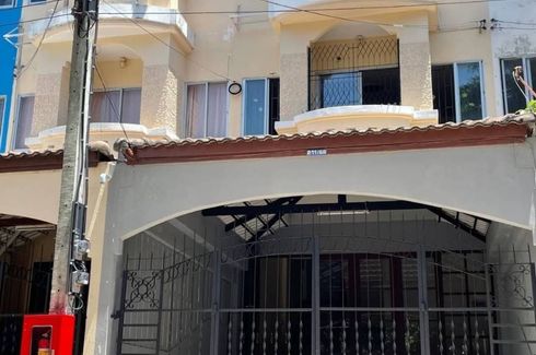 4 Bedroom Townhouse for rent in Rimnam Nonnatee, Bang Rak Phatthana, Nonthaburi