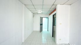 2 Bedroom Townhouse for sale in Phipaporn 3, Khlong Hok, Pathum Thani