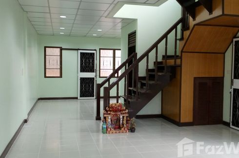 2 Bedroom Townhouse for sale in Parichat Village, Bang Khu Wat, Pathum Thani