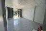 4 Bedroom Townhouse for rent in Bang Pla Soi, Chonburi