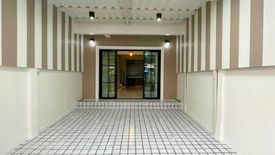 2 Bedroom Townhouse for sale in Klao Rattana Village, Sao Thong Hin, Nonthaburi near MRT Sam Yaek Bang Yai