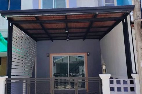 2 Bedroom Townhouse for sale in Chatpairin Village, Lat Lum Kaeo, Pathum Thani