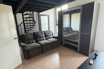 3 Bedroom Townhouse for sale in Chewa Home Wongwaen - Lamlukka, Lat Sawai, Pathum Thani