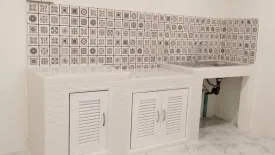 2 Bedroom Townhouse for sale in Bang Khu Rat, Nonthaburi
