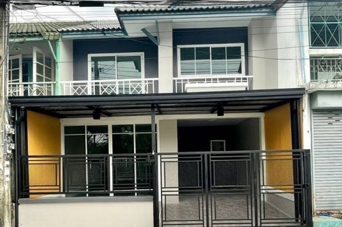 3 Bedroom Townhouse for sale in Baan Pruksa 14 B, Bang Khu Rat, Nonthaburi