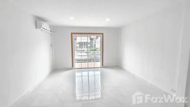 2 Bedroom Townhouse for sale in Piya Wararom 2, Sai Noi, Nonthaburi