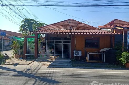 2 Bedroom House for sale in Srithepthai Park Ville, Bang Samak, Chachoengsao