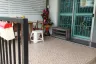 3 Bedroom Townhouse for sale in Khlong Hok, Pathum Thani