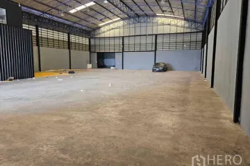 Warehouse / Factory for Sale or Rent in Nong Khang Phlu, Bangkok