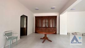 3 Bedroom Townhouse for rent in Sam Sen Nai, Bangkok near BTS Saphan Kwai