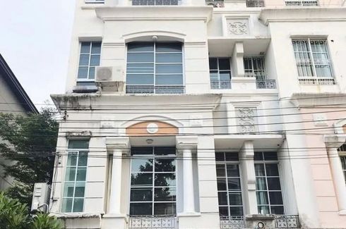 3 Bedroom House for rent in Wang Thonglang, Bangkok near MRT Lat Phrao 83