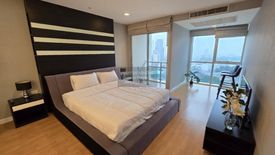 1 Bedroom Condo for rent in Nusasiri Grand, Phra Khanong, Bangkok near BTS Ekkamai