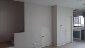 3 Bedroom Townhouse for sale in Baan Klang Muang Rama 9-Ramkhamhaeng, Phlapphla, Bangkok near MRT Ramkhamhaeng