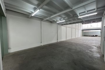 Commercial for rent in Khlong Toei, Bangkok