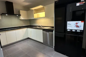 2 Bedroom Condo for rent in Richmond Hills Residence Thonglor 25, Khlong Tan Nuea, Bangkok