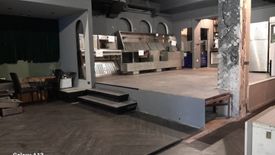 Commercial for rent in Khlong Tan Nuea, Bangkok