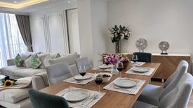 3 Bedroom Condo for rent in Noble Around 33, Khlong Tan Nuea, Bangkok near BTS Phrom Phong