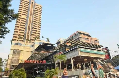 2 Bedroom Condo for sale in Markland, Na Kluea, Chonburi