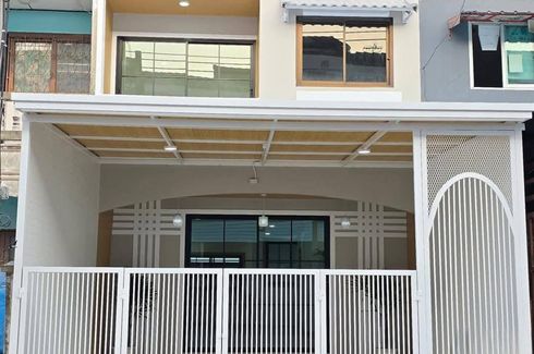 3 Bedroom Townhouse for sale in Rotsukhon Watlatpraduk, Bang Bua Thong, Nonthaburi