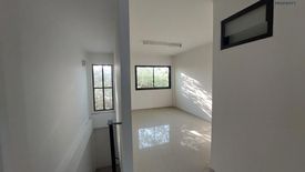 3 Bedroom Commercial for sale in Nong Mai Daeng, Chonburi