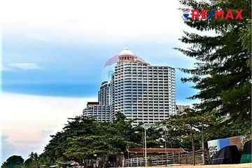 3 Bedroom Condo for sale in Park Beach Condominium, Na Kluea, Chonburi