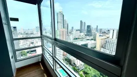 2 Bedroom Condo for rent in Sathorn House, Silom, Bangkok near BTS Surasak