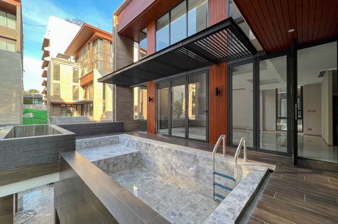 4 Bedroom Villa for sale in Anina Villa Sathorn-Yenakart, Chong Nonsi, Bangkok