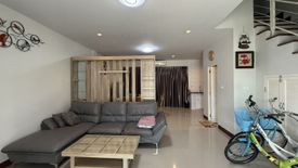3 Bedroom Townhouse for rent in Suchawalai at sea, Cha am, Phetchaburi