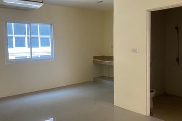 4 Bedroom Office for rent in Silom, Bangkok near BTS Chong Nonsi