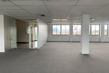 1 Bedroom Office for rent in Bang Kapi, Bangkok near MRT Phetchaburi