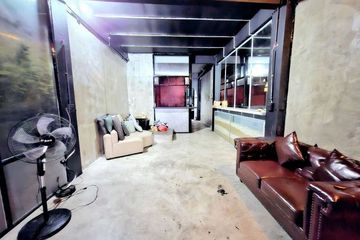 Commercial for rent in Silom, Bangkok near BTS Sala Daeng