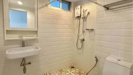 2 Bedroom Condo for rent in Belle Grand Rama 9, Huai Khwang, Bangkok near MRT Phra Ram 9