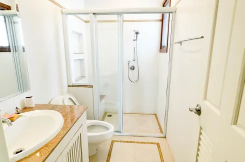 4 Bedroom House for rent in Narasiri Pattanakarn-Srinakarin, Suan Luang, Bangkok near MRT Khlong Kalantan